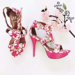 Host Pick! Miss Me Floral Sandals